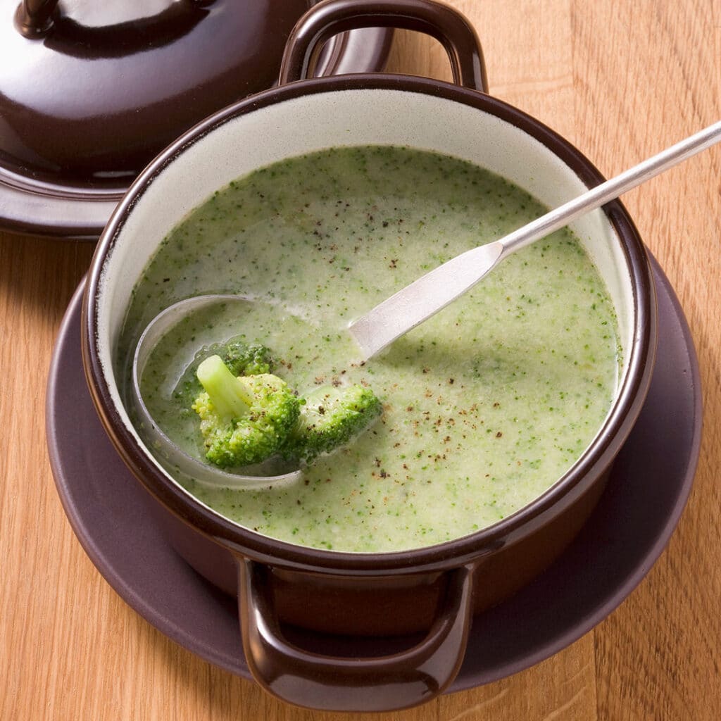 Broccoli-Garlic Soup