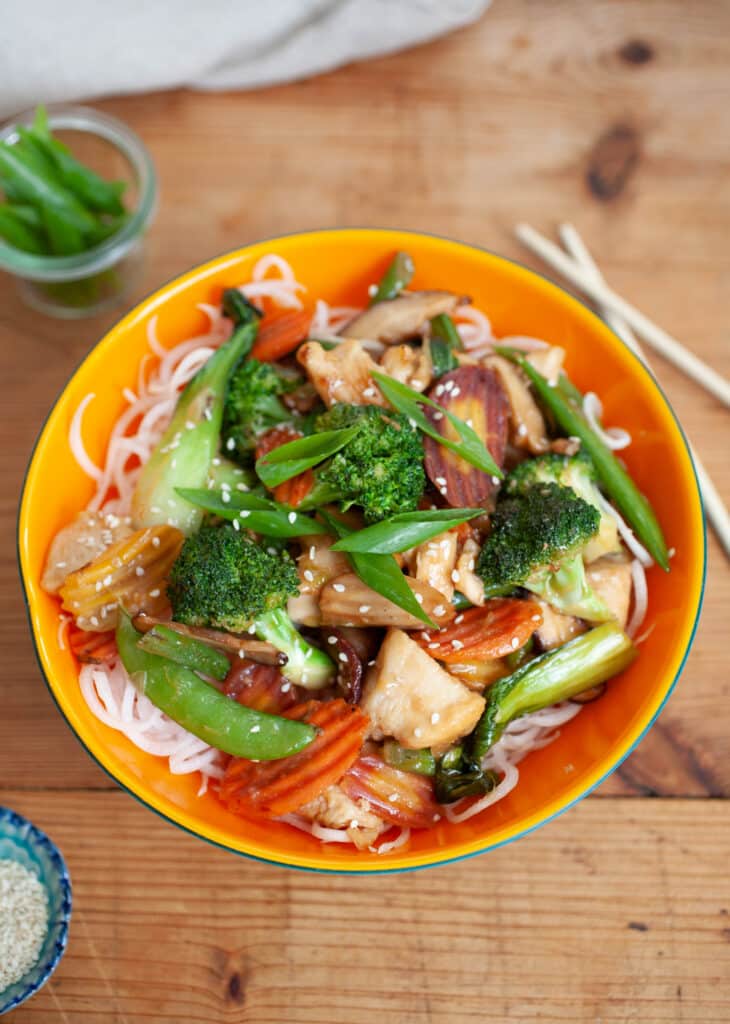 Rainbow Carrot Chip Stir Fry with Daikon Noodles and Chicken