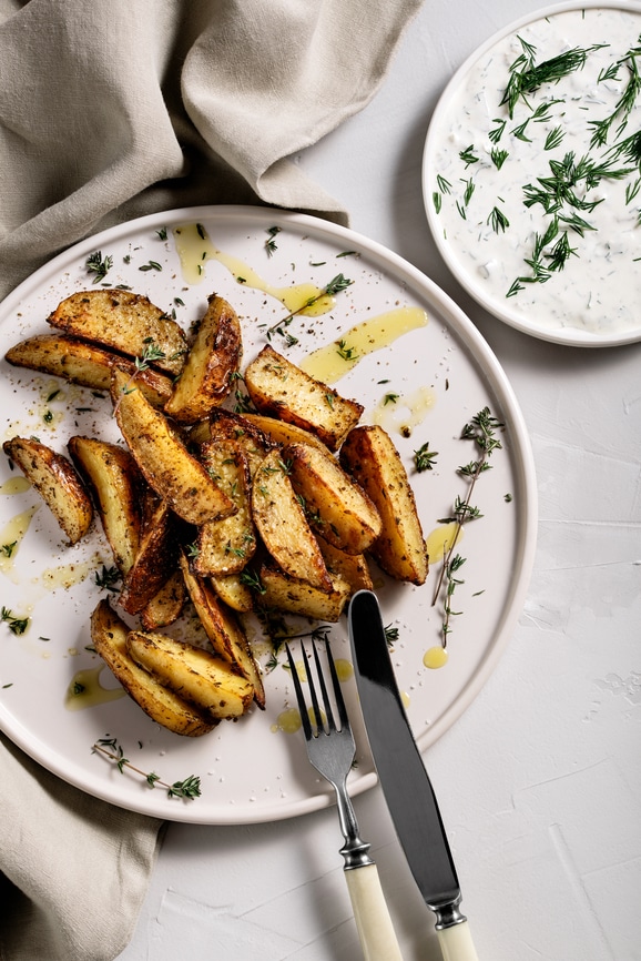 Roasted Fries with Creamy Dill Sauce